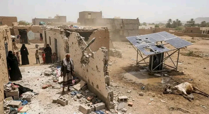 مليشيا الحوثي تقصف منازل المدنيين ومنشأة لمياه الشرب في الحيمة