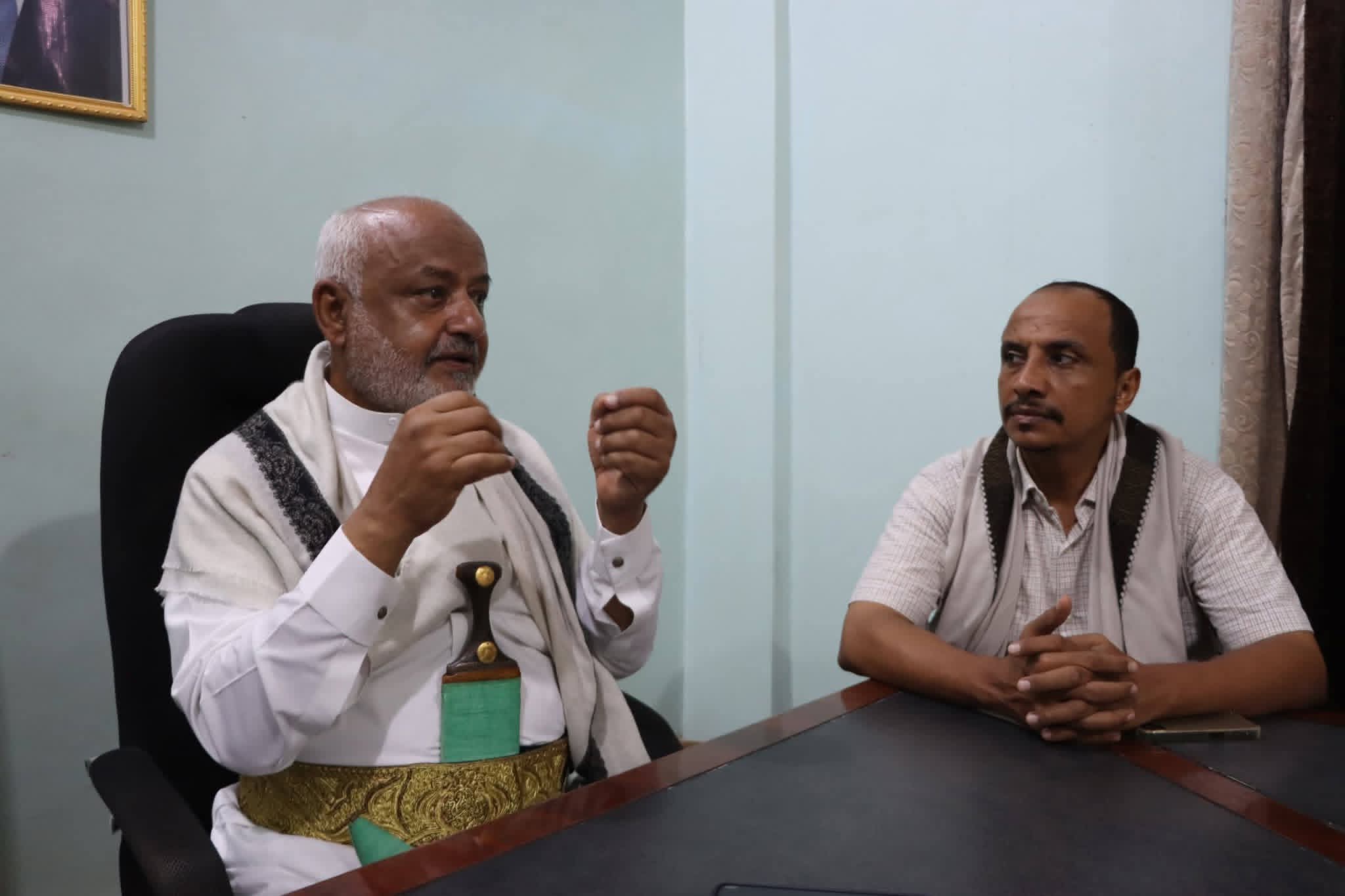 محافظ الحديدة يناقش التحضيرات للمشاركة الفاعلة في التظاهرة المنددة بالاعتداءات الإيرانية